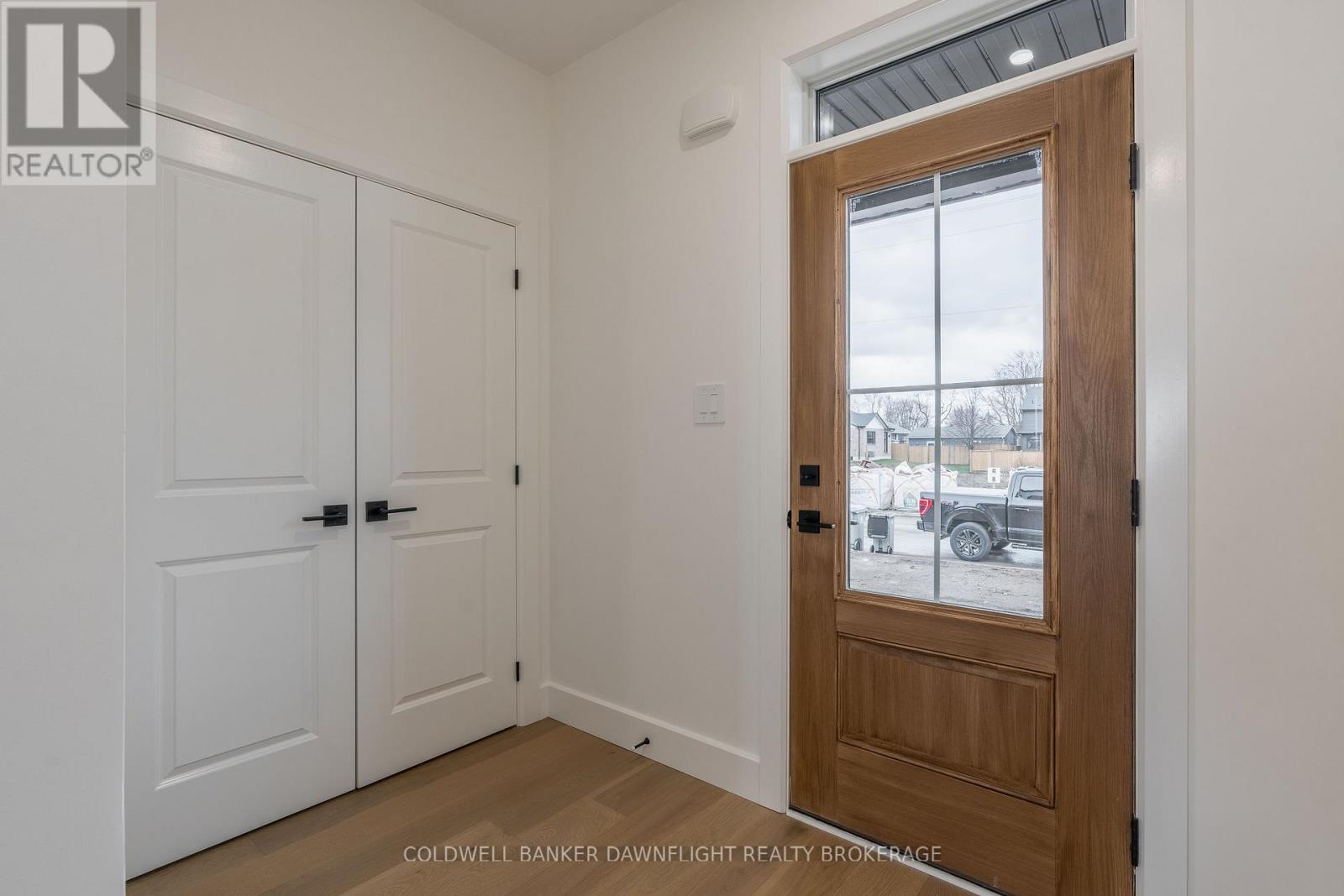 19 - 147 Scotts Drive, Lucan Biddulph, Ontario  N0M 2J0 - Photo 4 - X12967610
