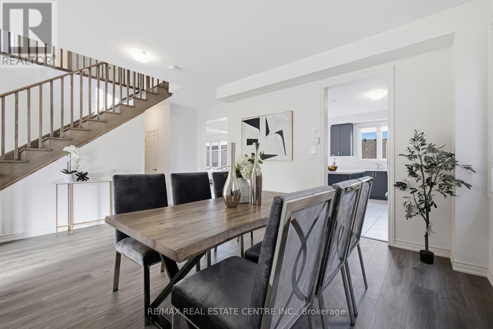 123 Rea Drive, Centre Wellington, Ontario  N1M 0J8 - Photo 8 - X13663090