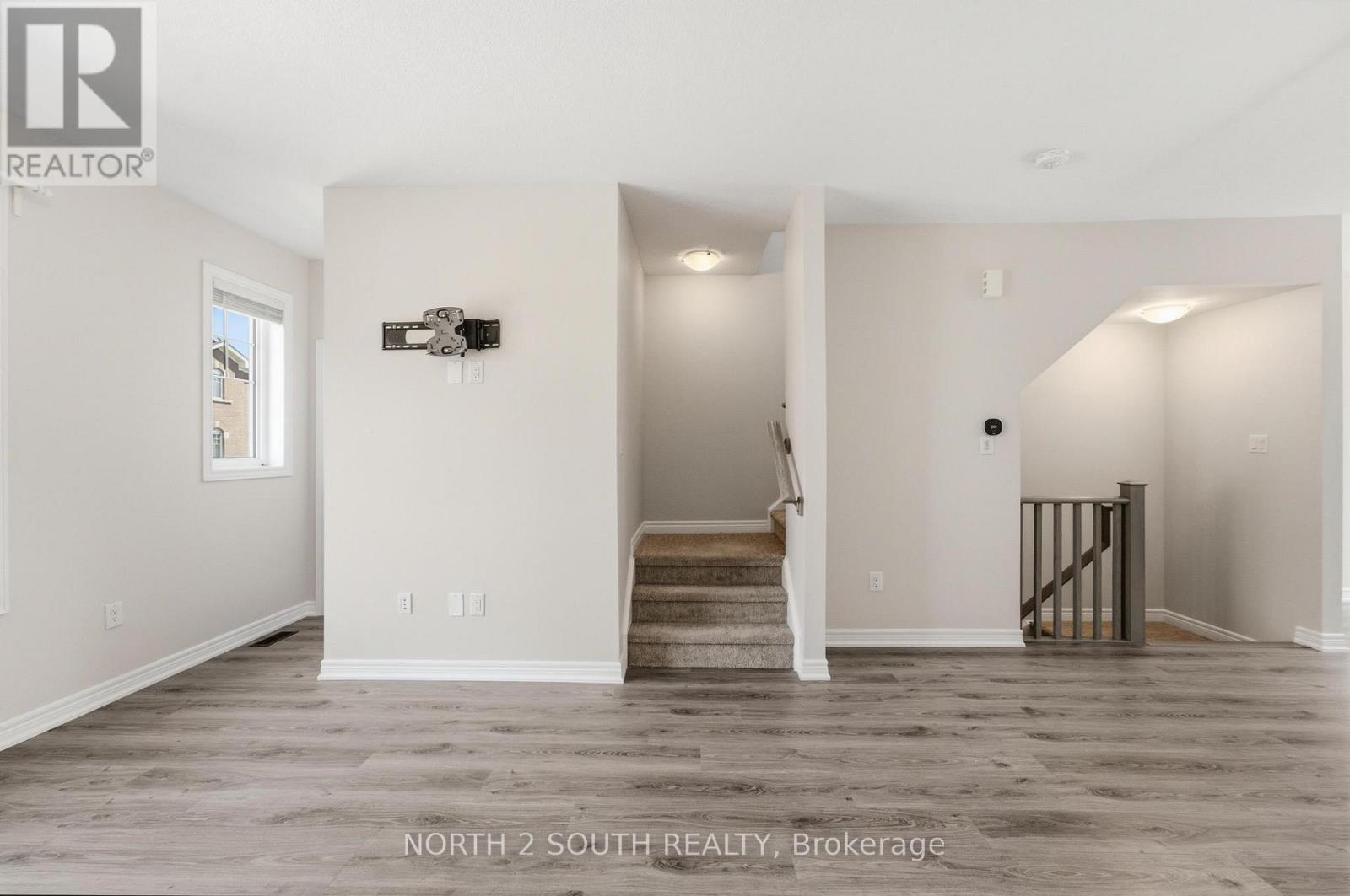 14 Snowberry Lane, Hamilton, Ontario  L8K 0A4 - Photo 7 - X13663116