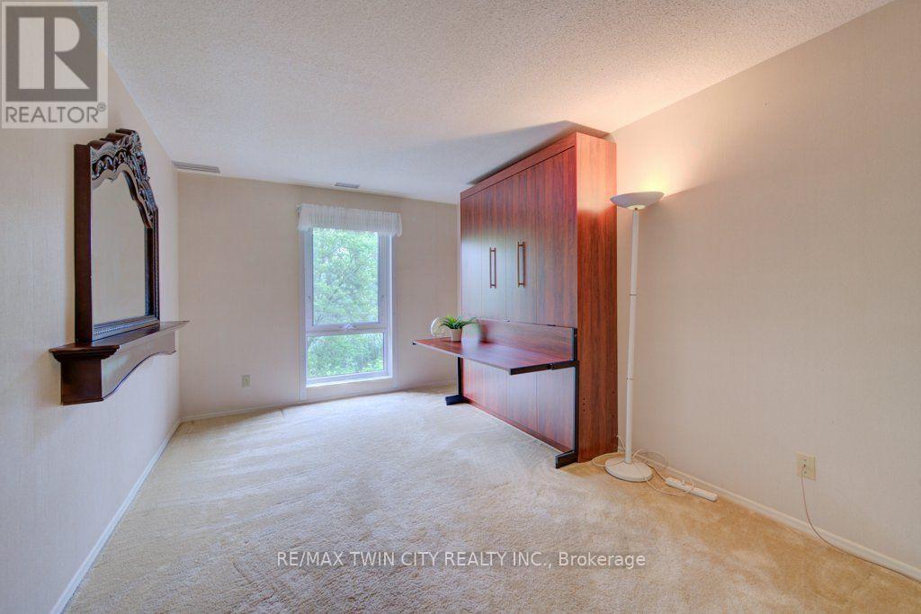 32 - 52 Blue Springs Drive, Waterloo, Ontario N2J 4M4 - Photo 23 - X13663122