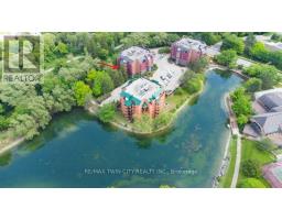 32 - 52 BLUE SPRINGS DRIVE, Waterloo, Ontario