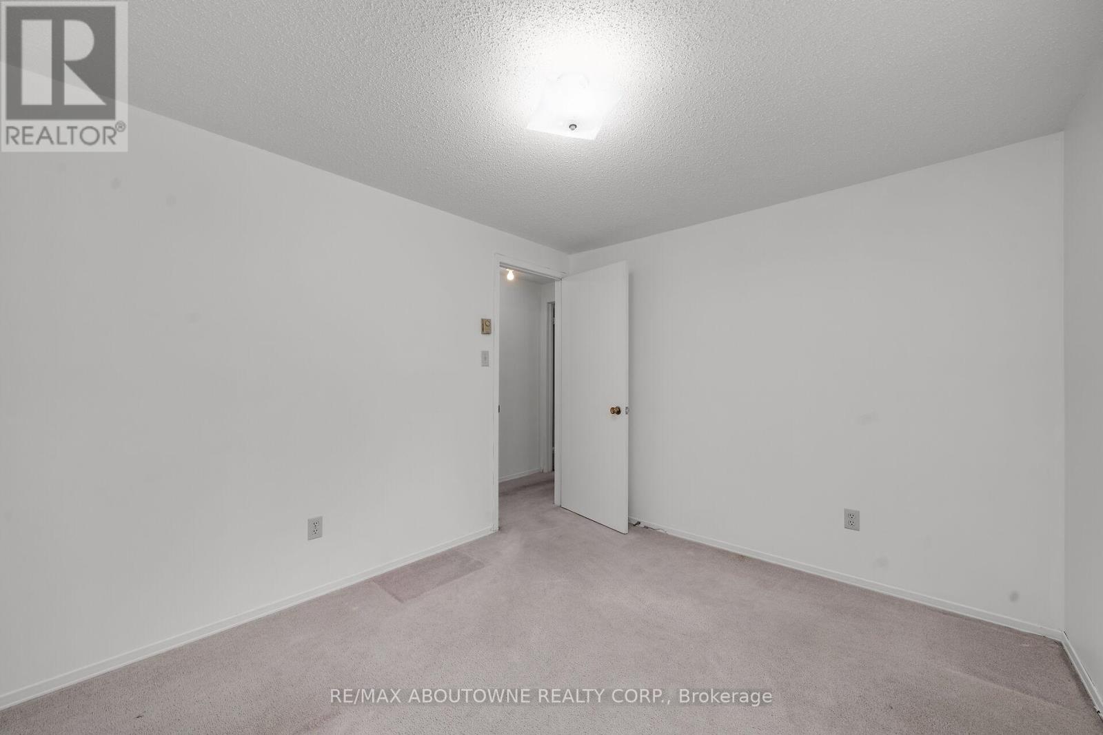 678 Edinburgh Road S, Guelph, Ontario  N1G 4H8 - Photo 18 - X13663172