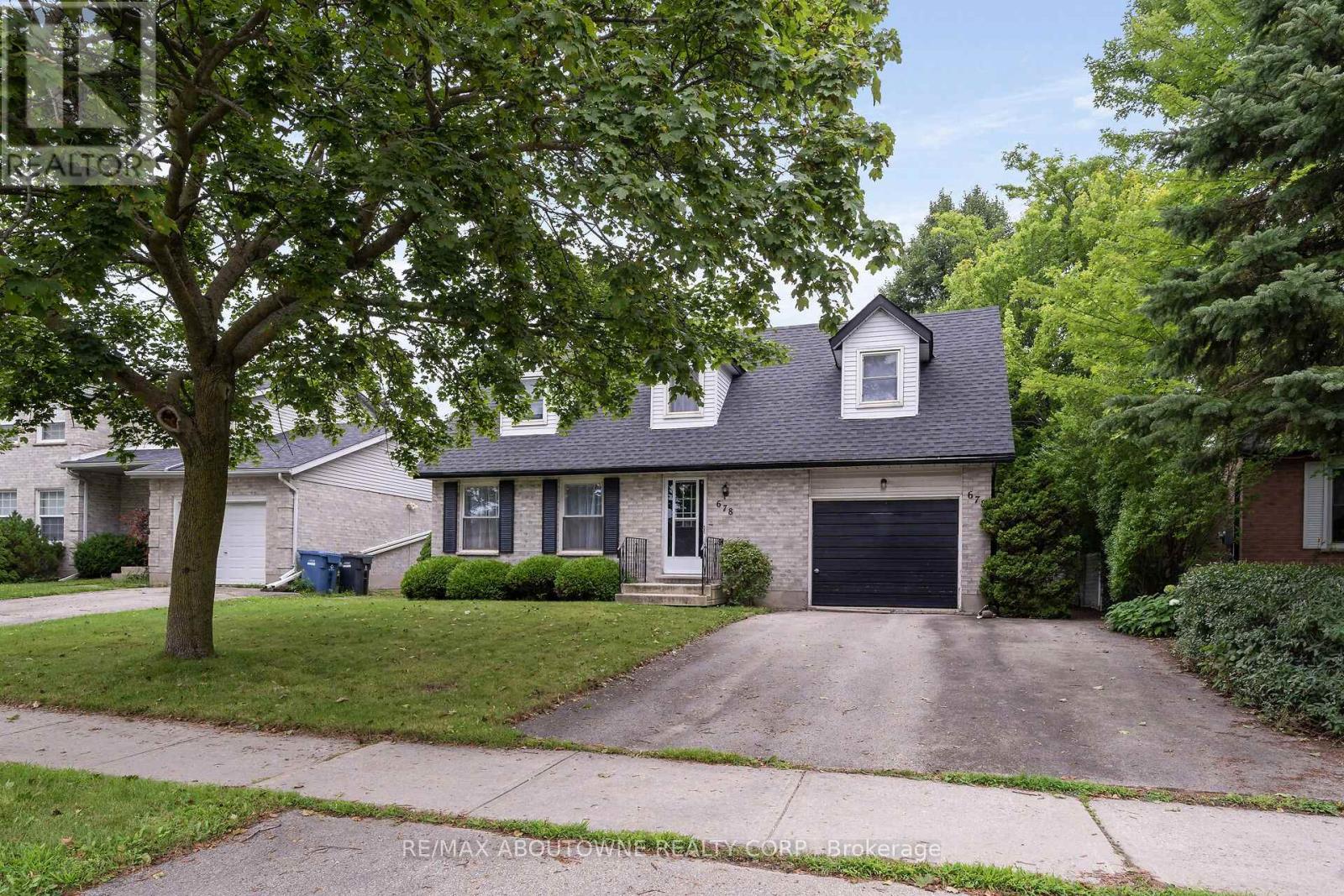 678 Edinburgh Road S, Guelph, Ontario  N1G 4H8 - Photo 2 - X13663172