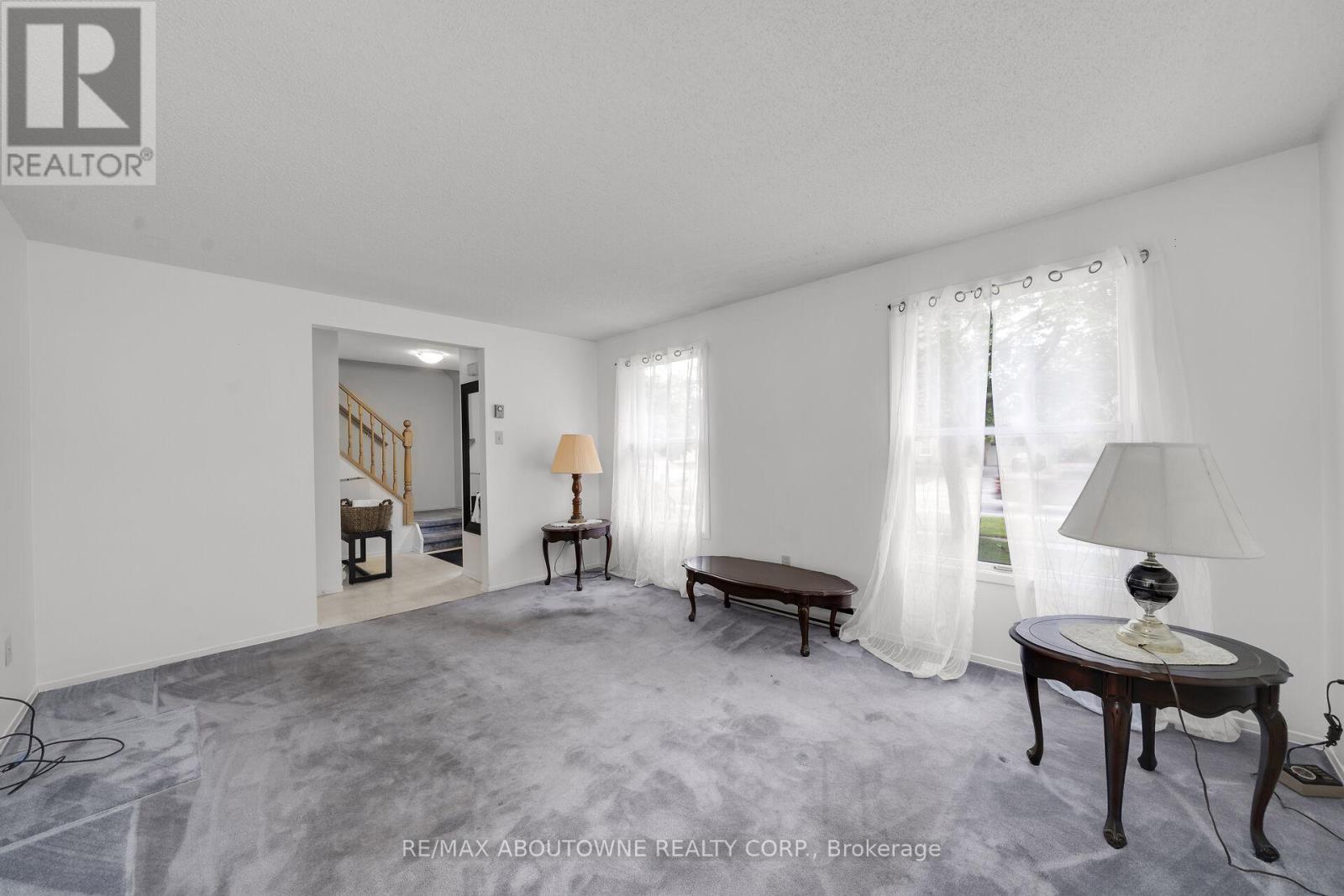 678 Edinburgh Road S, Guelph, Ontario  N1G 4H8 - Photo 5 - X13663172