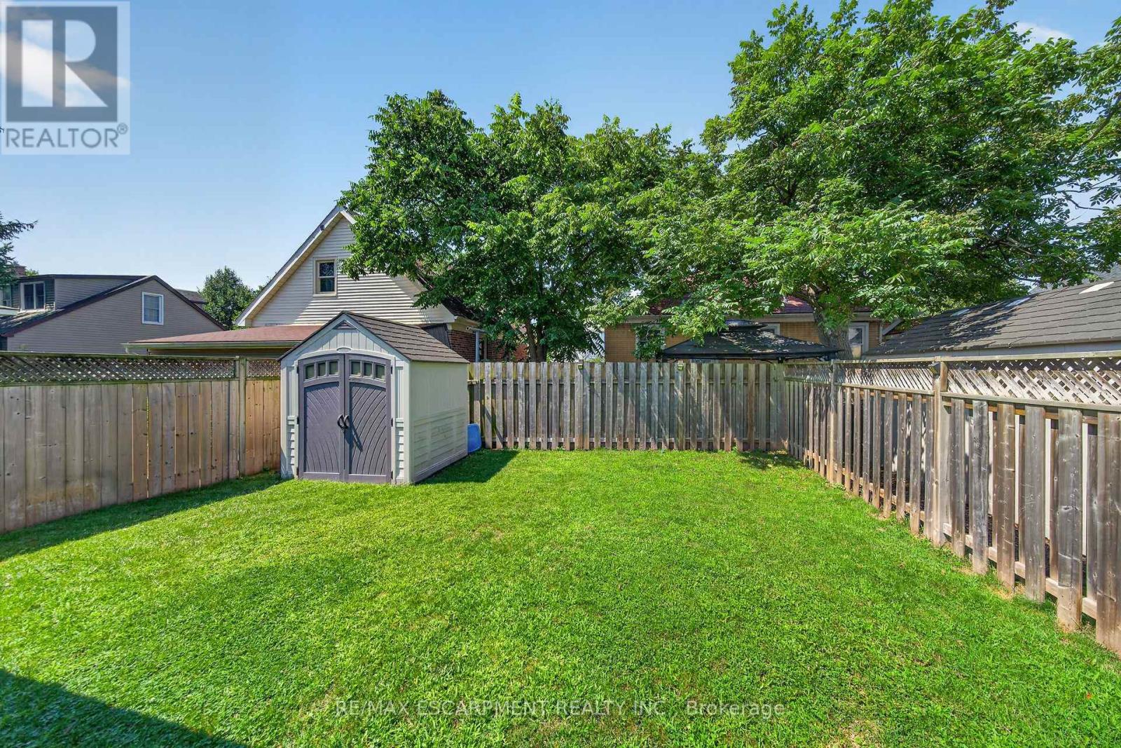 17 Grantham Avenue S, St. Catharines, Ontario  L2P 3B3 - Photo 47 - X13663260