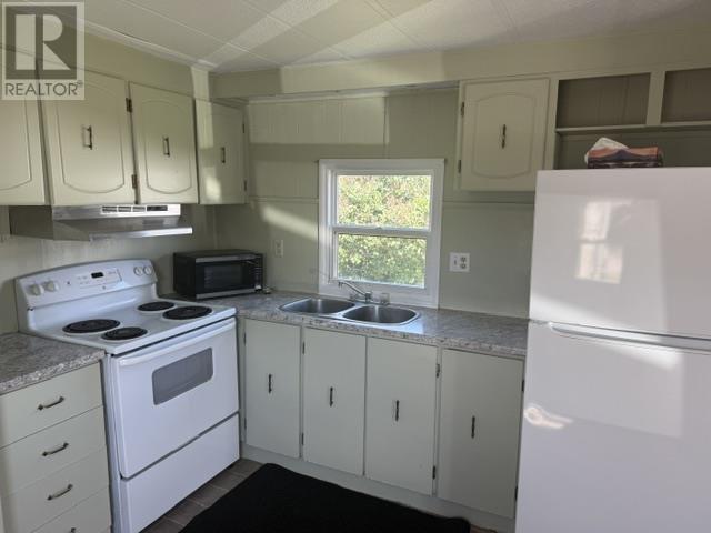 10 First, Kensington, Prince Edward Island  C0B 1M0 - Photo 2 - 202620294