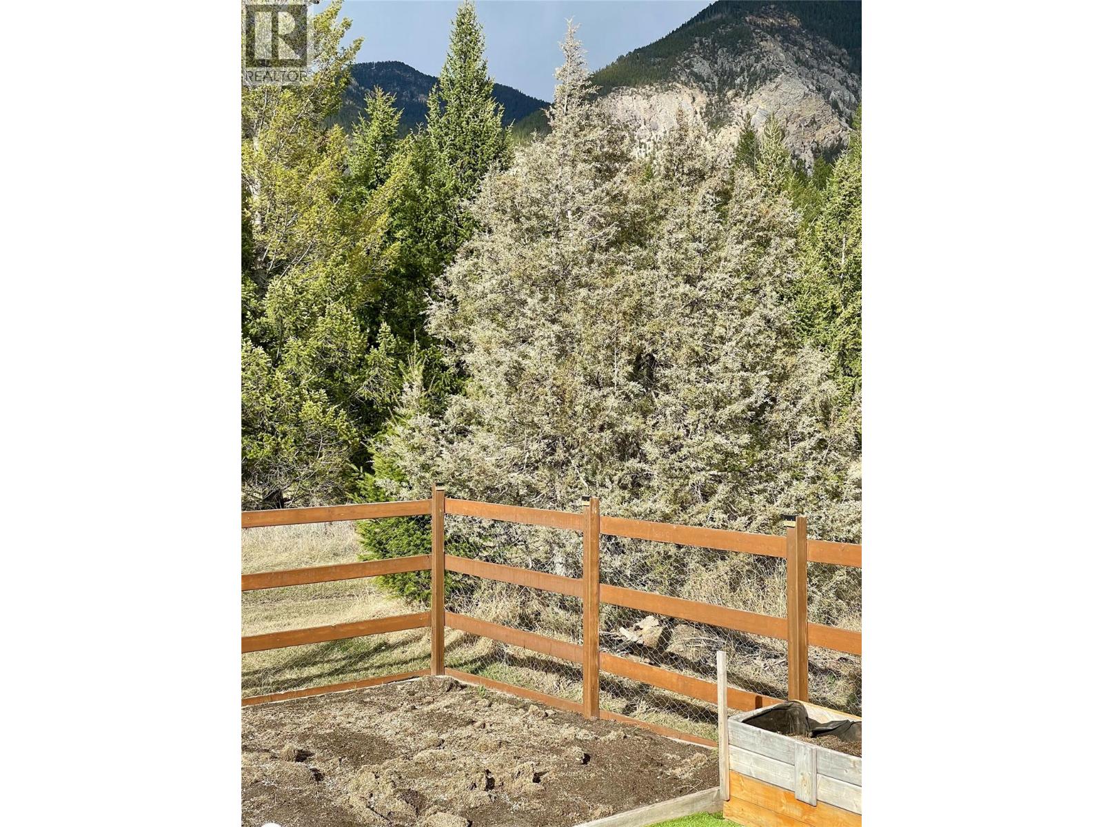 Pad #14 - 5174 Lambert Road, Invermere, British Columbia  V0A 1K2 - Photo 7 - 10382709