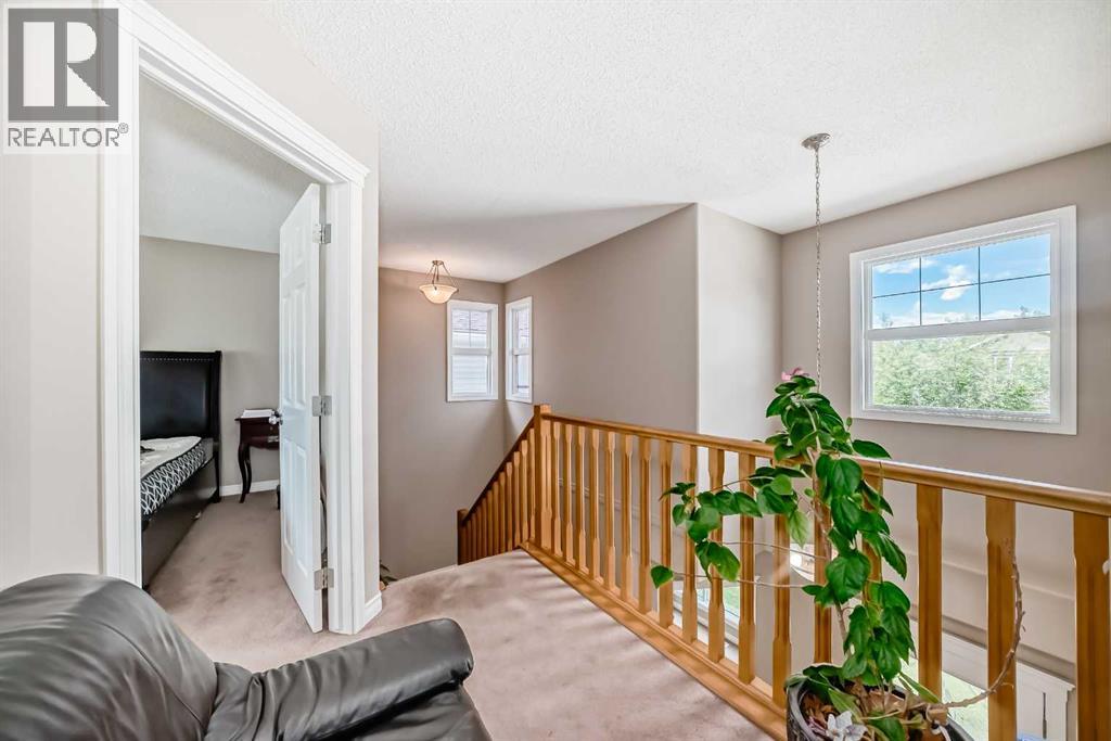 95 Rockledge Terrace NW, Calgary, Alberta  T3G 5R9 - Photo 29 - A2321740