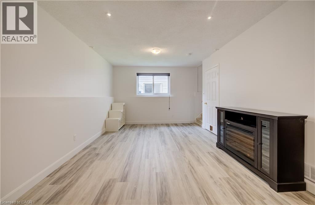67 Chantilly Street, Kitchener, Ontario  N2R 1V3 - Photo 33 - 40854960