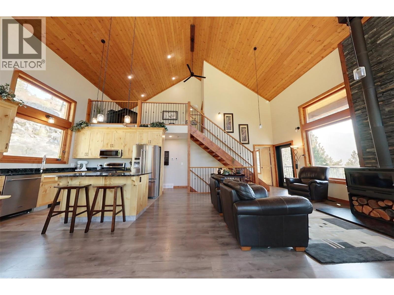 3820 Sun Ridge Road, Erickson, British Columbia  V0B 1G1 - Photo 16 - 10395934