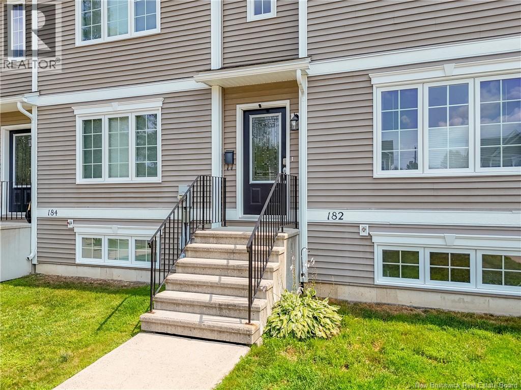 182 James Street, Fredericton, New Brunswick E3G 0N8 - Photo 3 - NB145040