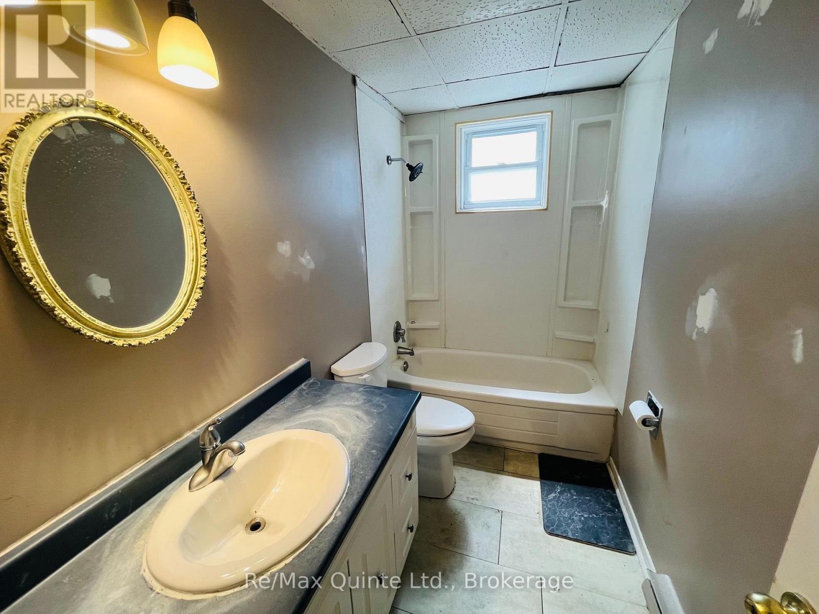 10 Shamrock Road, Belleville, Ontario  K8P 4J2 - Photo 10 - X13440942