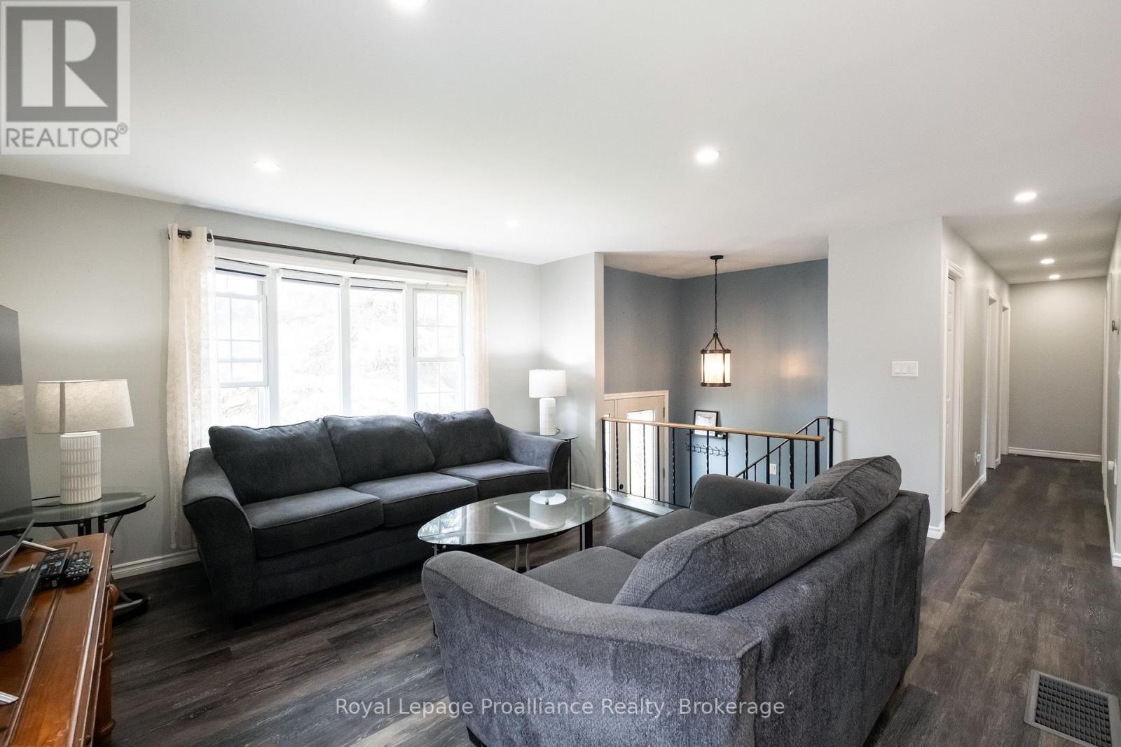 115 Nicholas Street, Quinte West, Ontario  K8V 6E8 - Photo 10 - X13663162