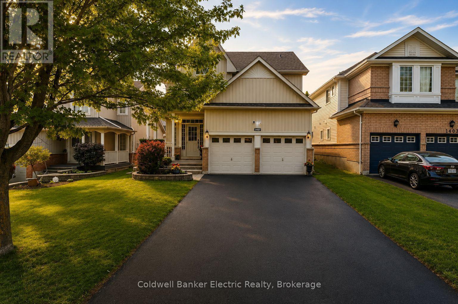 1407 Ashgrove Crescent, Oshawa, Ontario L1K 2W4 - Photo 3 - E13663292