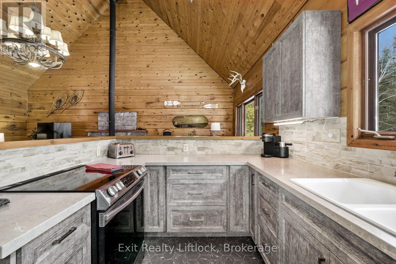 3428 County Rd 620, North Kawartha, Ontario  K0L 1A0 - Photo 9 - X13663320