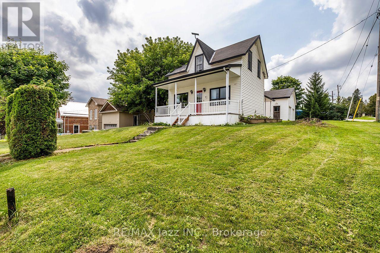 7 UNION STREET, Cavan Monaghan, Ontario