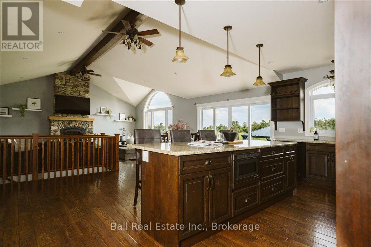 1035 Listowel Line, Selwyn, Ontario  K0L 1T0 - Photo 21 - X13663354