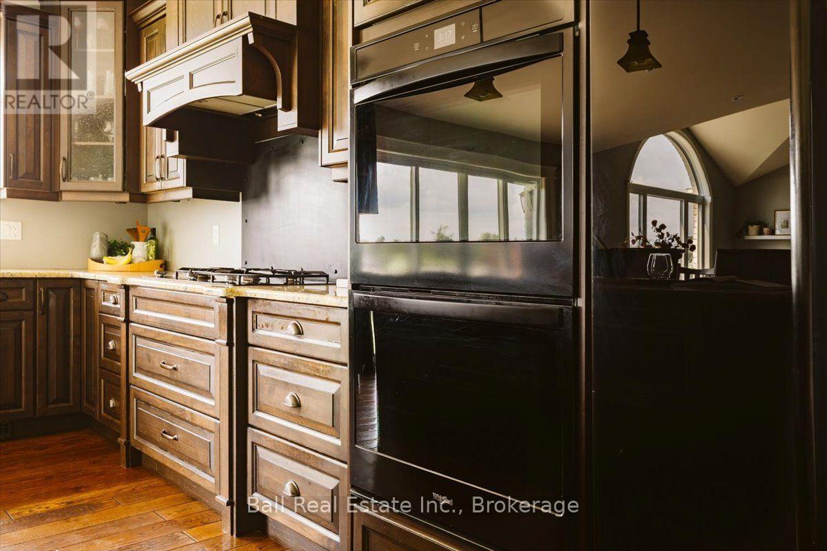 1035 Listowel Line, Selwyn, Ontario  K0L 1T0 - Photo 23 - X13663354