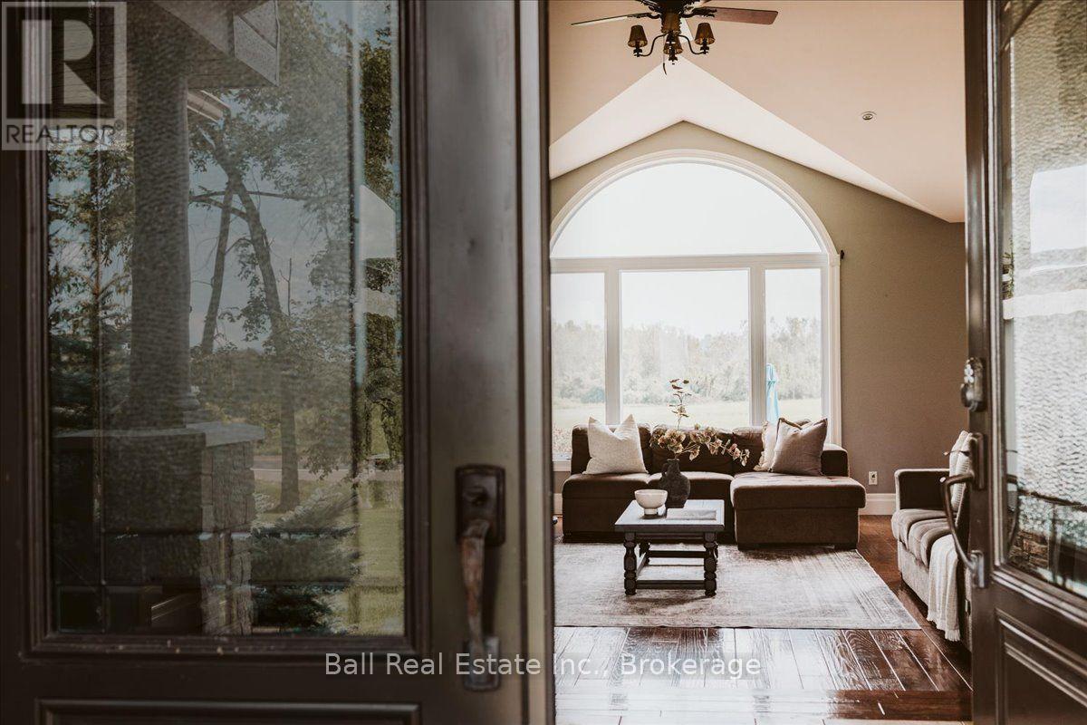 1035 Listowel Line, Selwyn, Ontario  K0L 1T0 - Photo 7 - X13663354