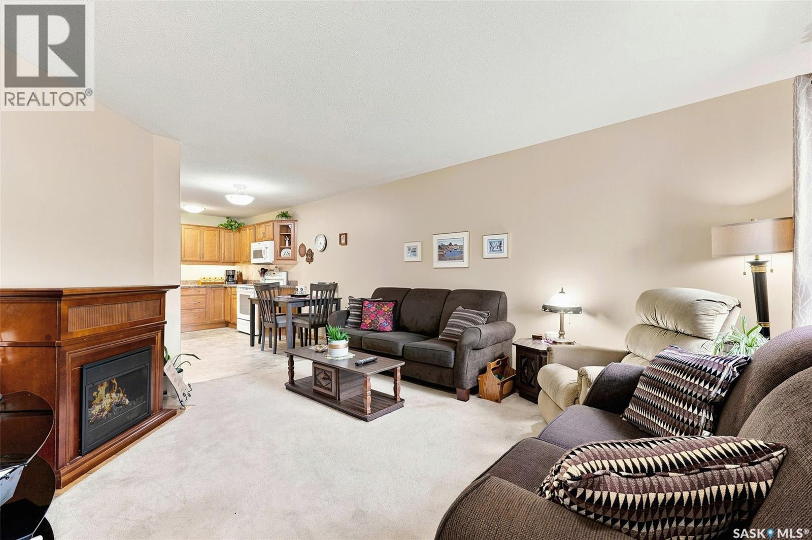 386 Cedar Meadow Drive, Regina, Saskatchewan  S4X 3J5 - Photo 3 - SK045270