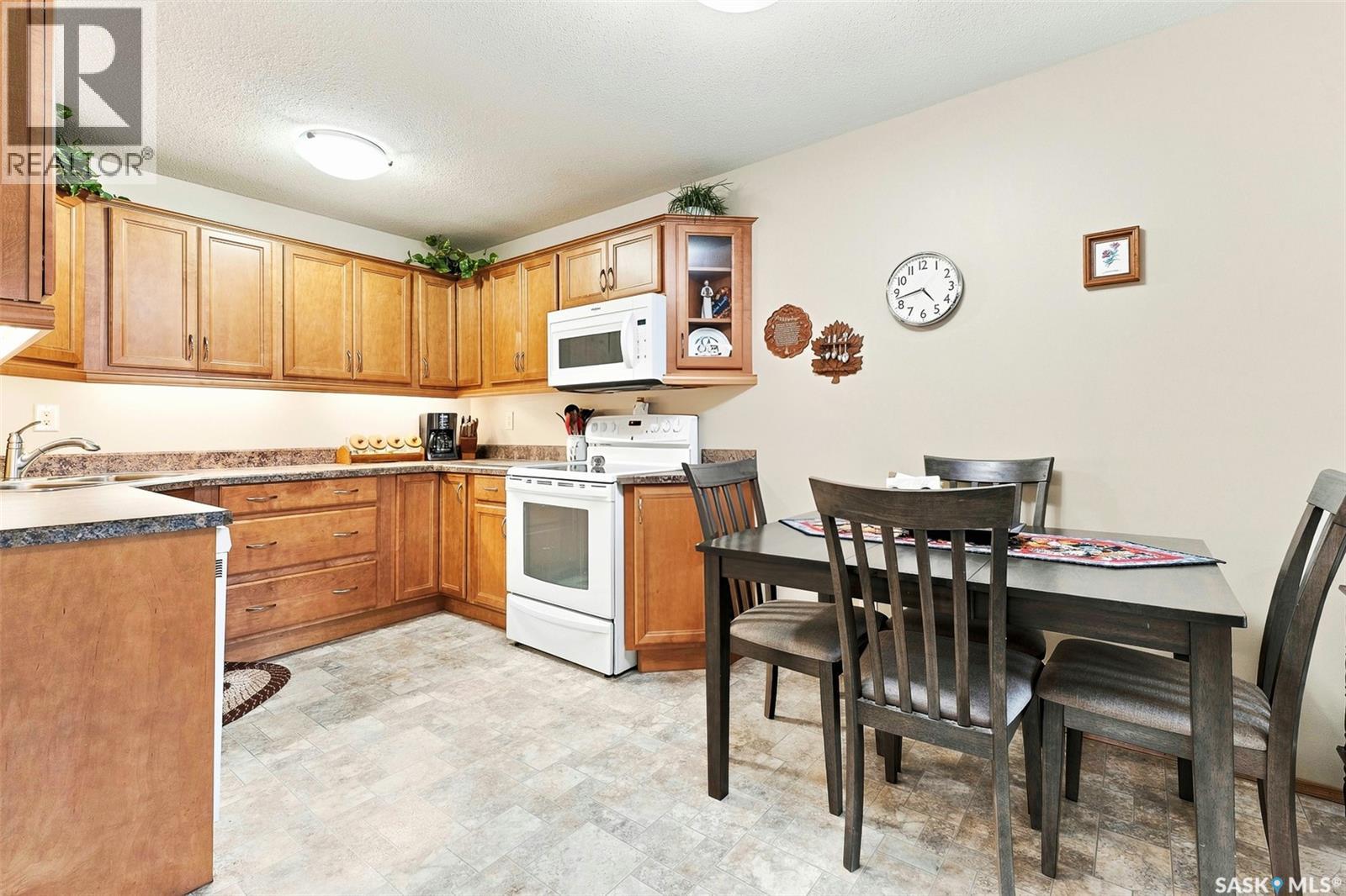 386 Cedar Meadow Drive, Regina, Saskatchewan  S4X 3J5 - Photo 6 - SK045270