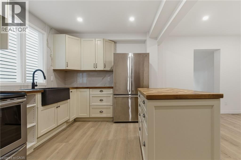 94 East 35th Street Unit# 1, Hamilton, Ontario  L8V 3Y1 - Photo 5 - 40831003