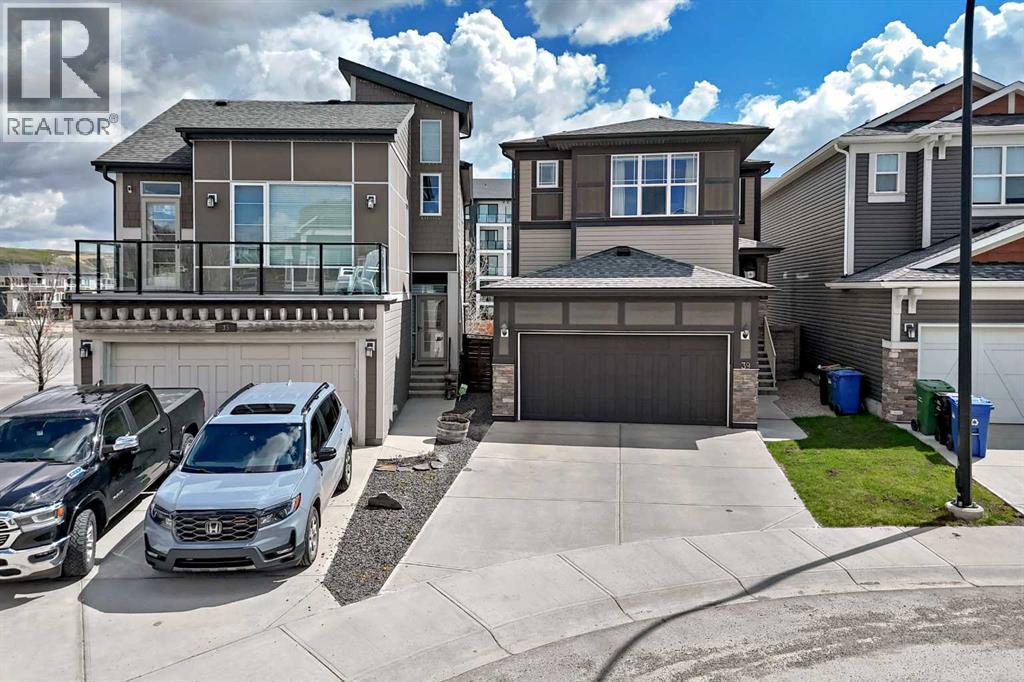 39 Sage Bluff Mews NW, Calgary, Alberta  T3R 0X5 - Photo 2 - A2312503