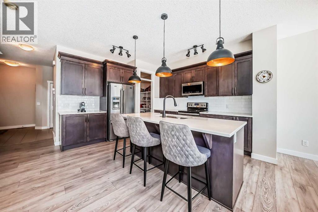 39 Sage Bluff Mews NW, Calgary, Alberta  T3R 0X5 - Photo 6 - A2312503