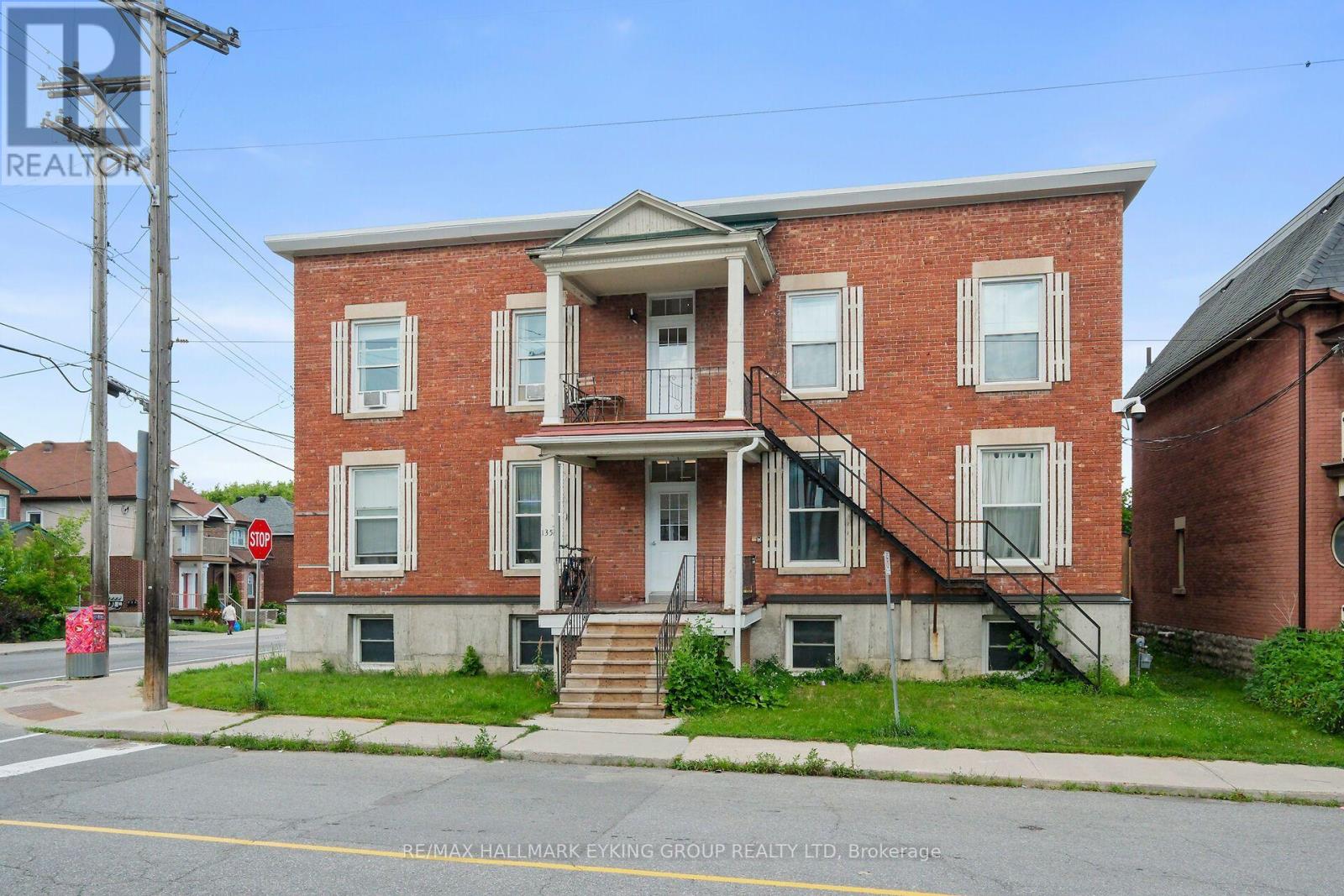 3 - 135 Concord Street S, Ottawa, Ontario  K1S 0Z3 - Photo 2 - X13663288