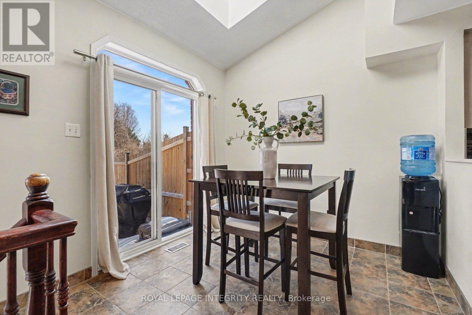 52 Blackdome Crescent, Ottawa, Ontario  K2T 1A9 - Photo 10 - X13663356