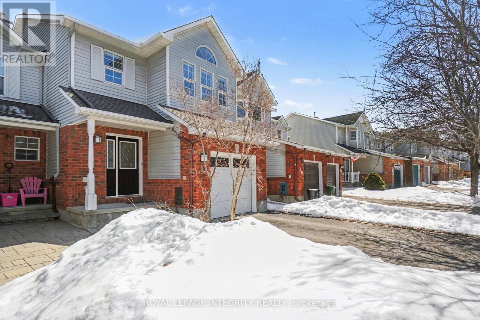 52 Blackdome Crescent, Ottawa, Ontario  K2T 1A9 - Photo 3 - X13663356
