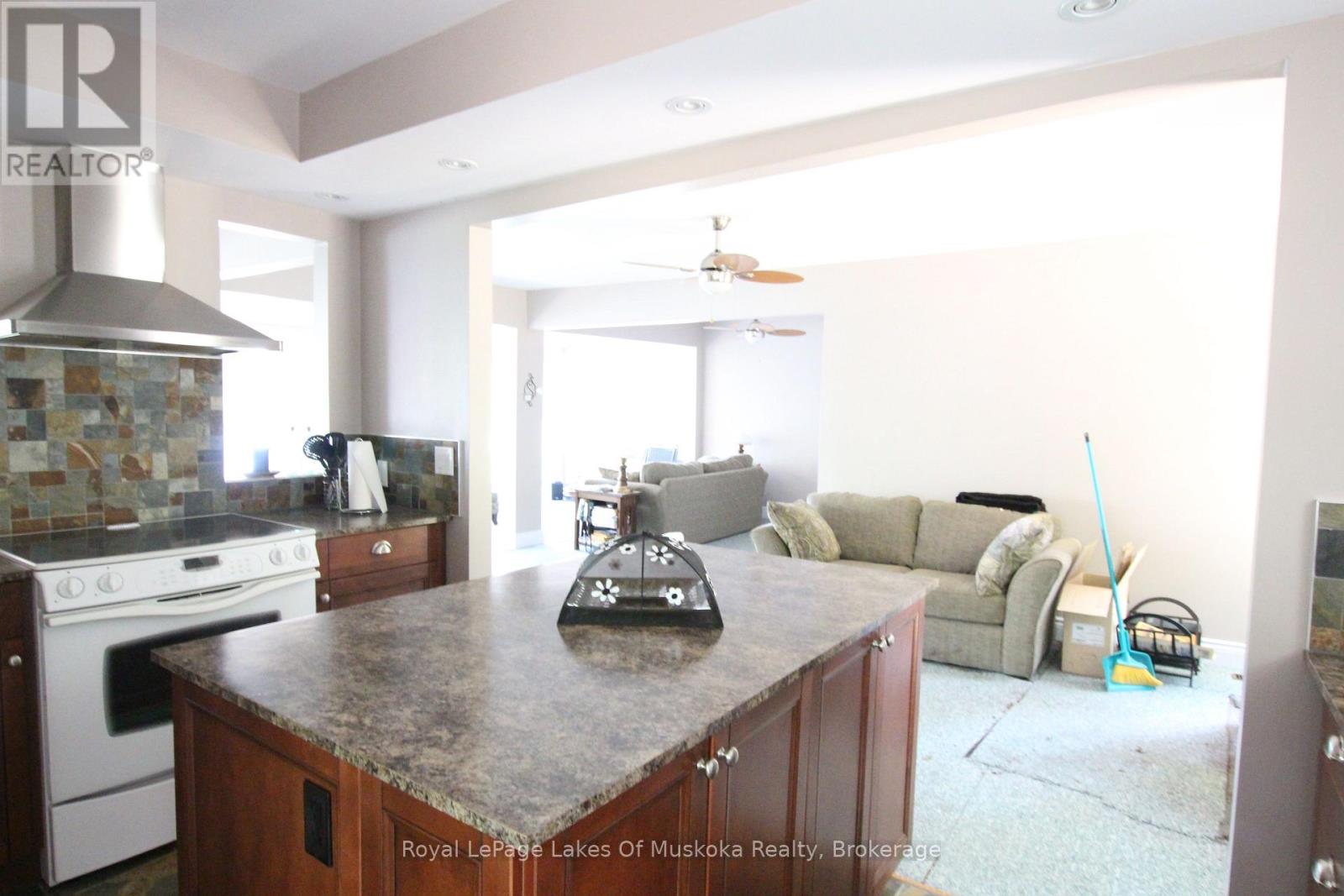 3712 Brunel Road, Lake Of Bays, Ontario  P0B 1A0 - Photo 23 - X13629232
