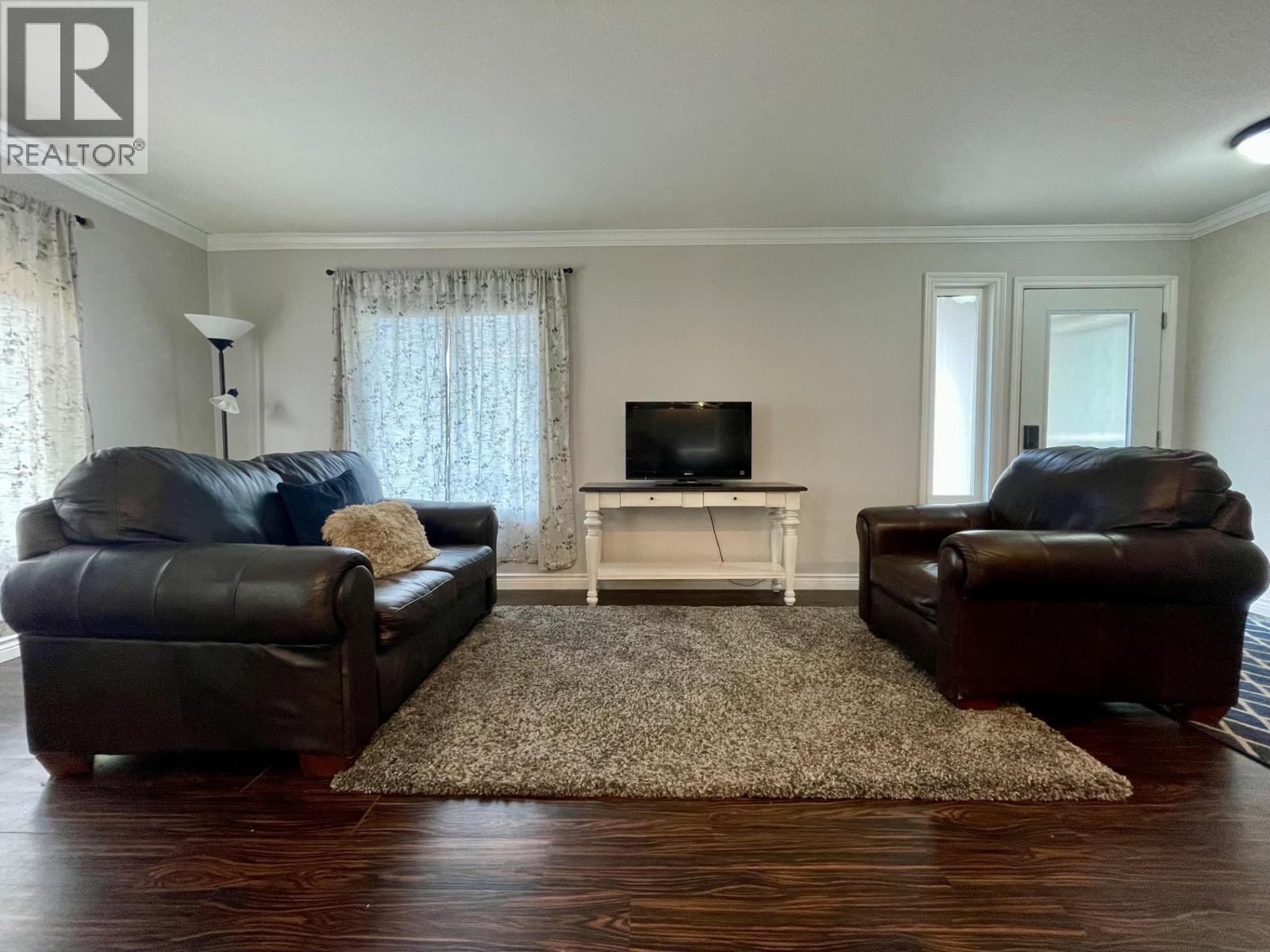 1277 Pinyon Road, Sparwood, British Columbia  V0B 2G2 - Photo 11 - 10397223