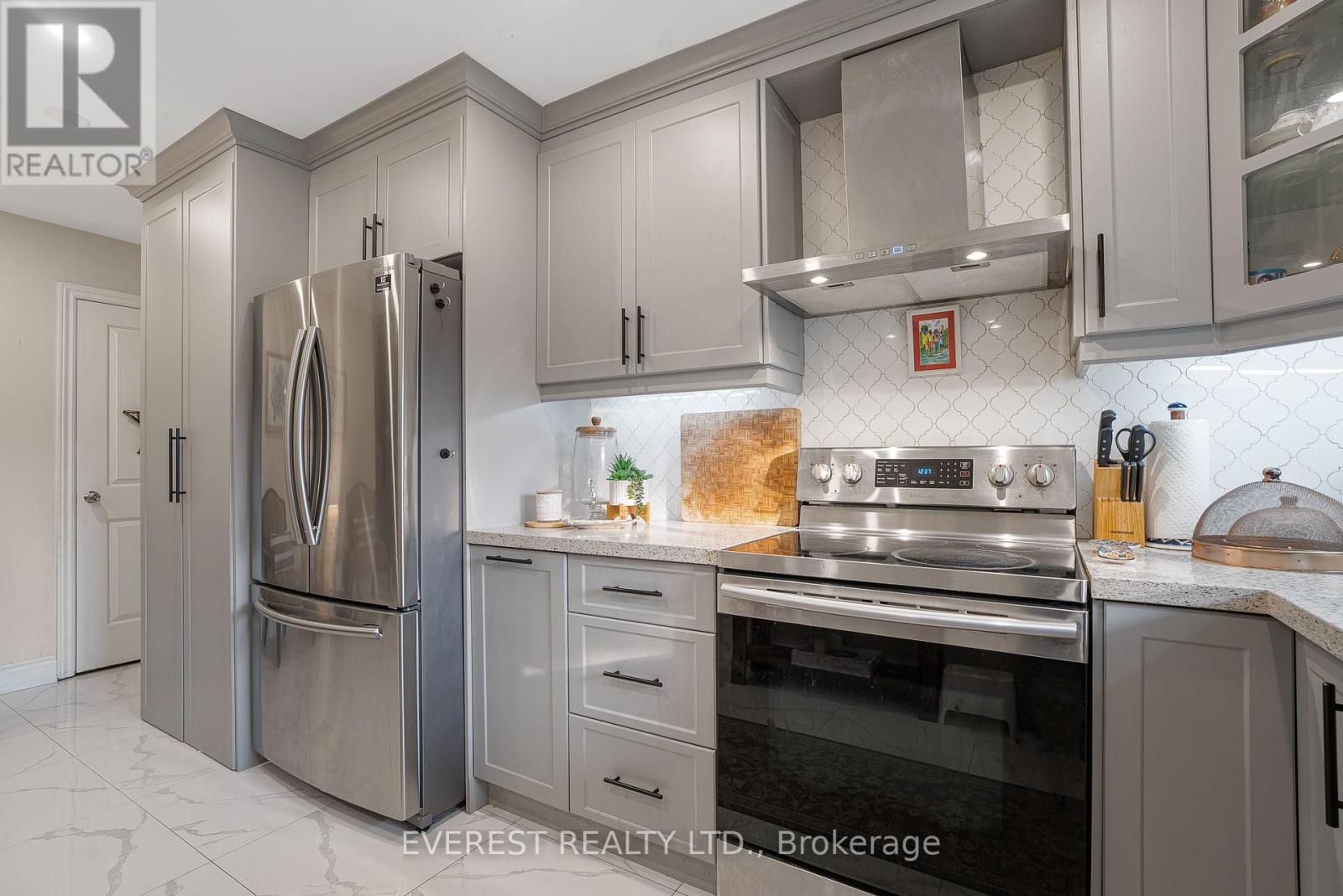 228 Michael Boulevard, Whitby, Ontario  L1N 6E6 - Photo 12 - E13660186