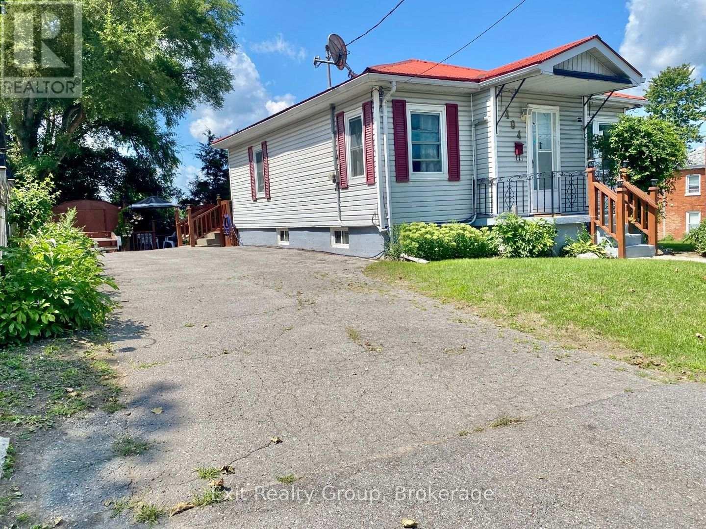 404 BLEECKER AVENUE, Belleville, Ontario