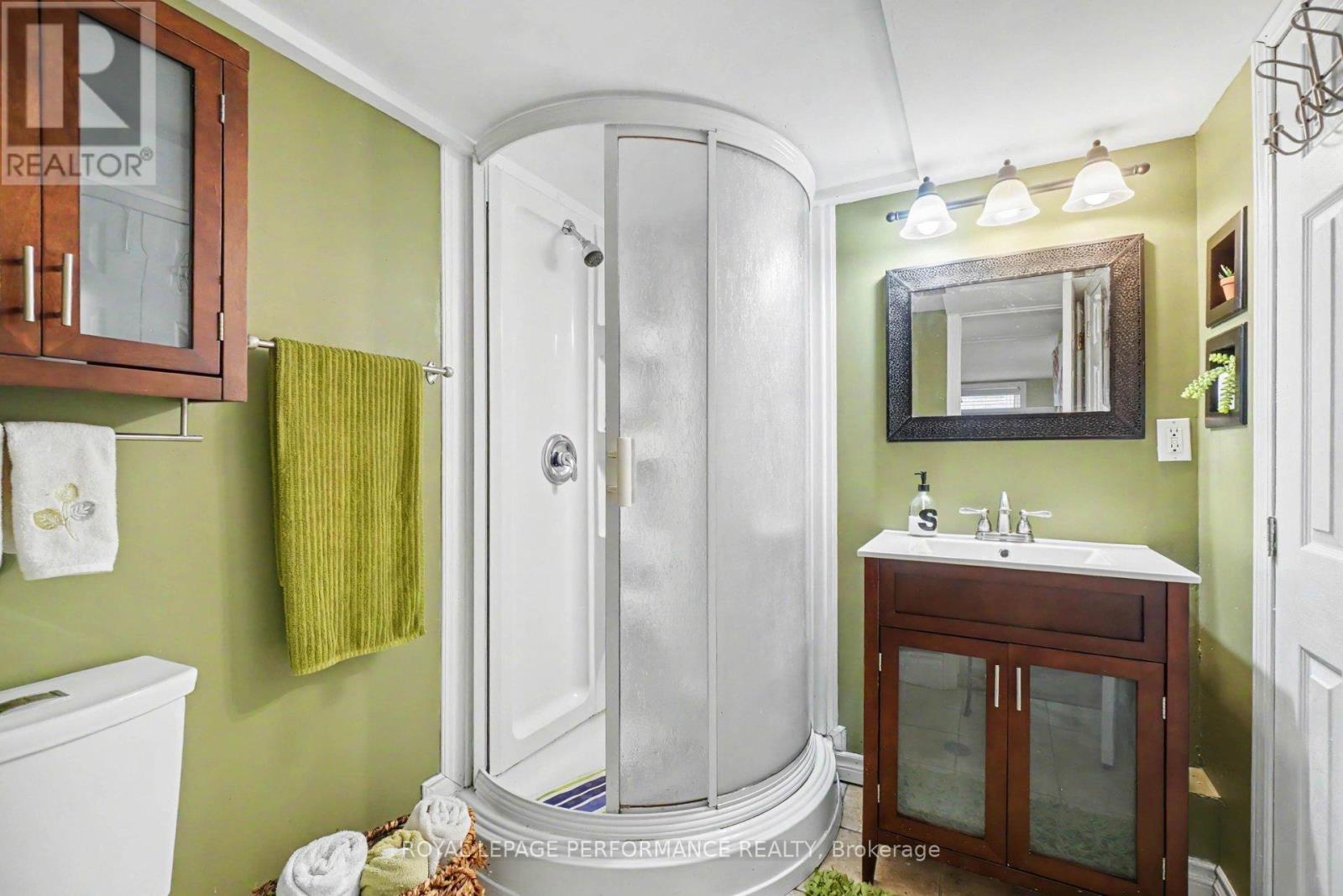 1497 Blackheath Street, Ottawa, Ontario  K1E 1K6 - Photo 22 - X13586924