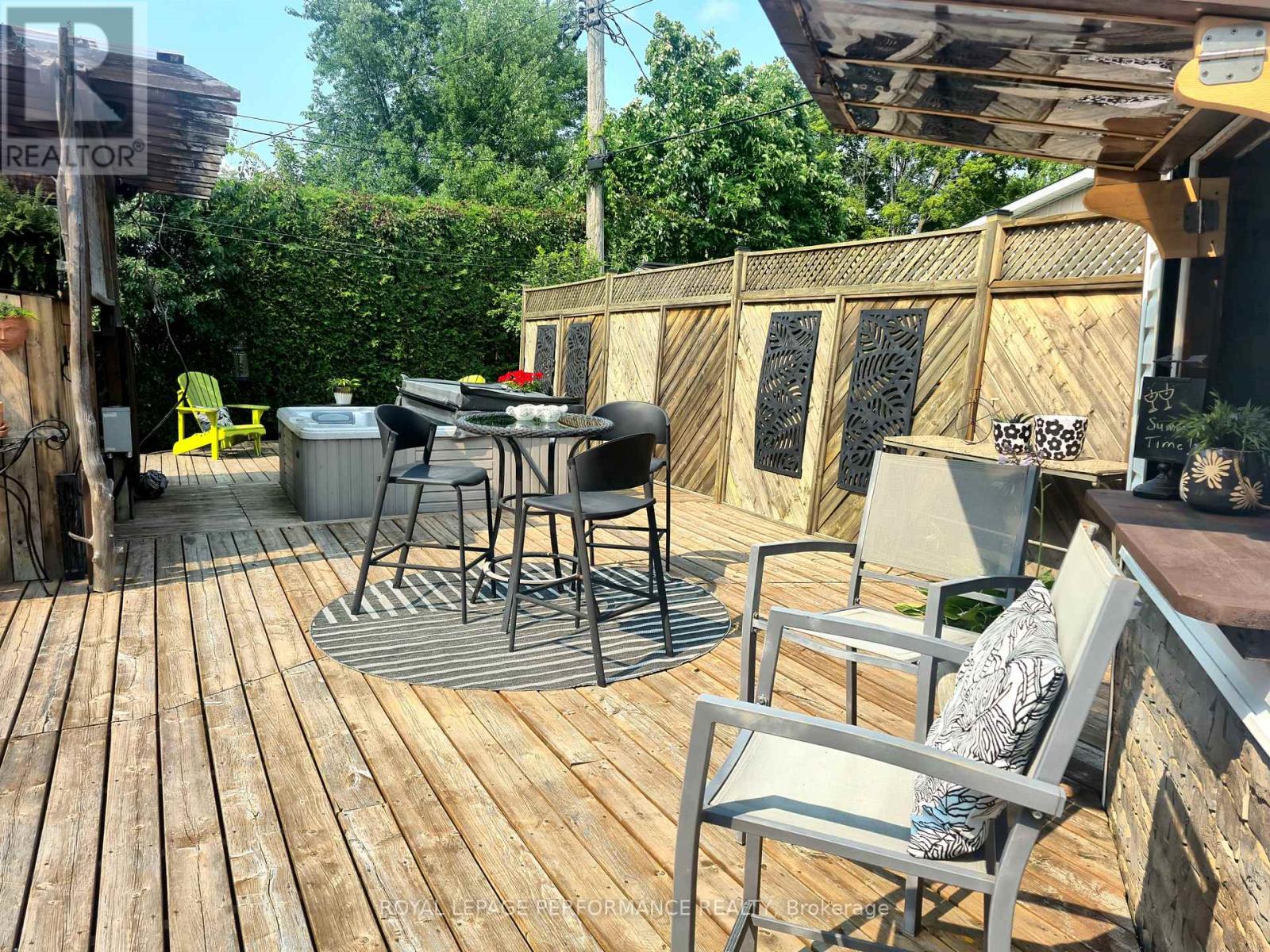 1497 Blackheath Street, Ottawa, Ontario  K1E 1K6 - Photo 28 - X13586924
