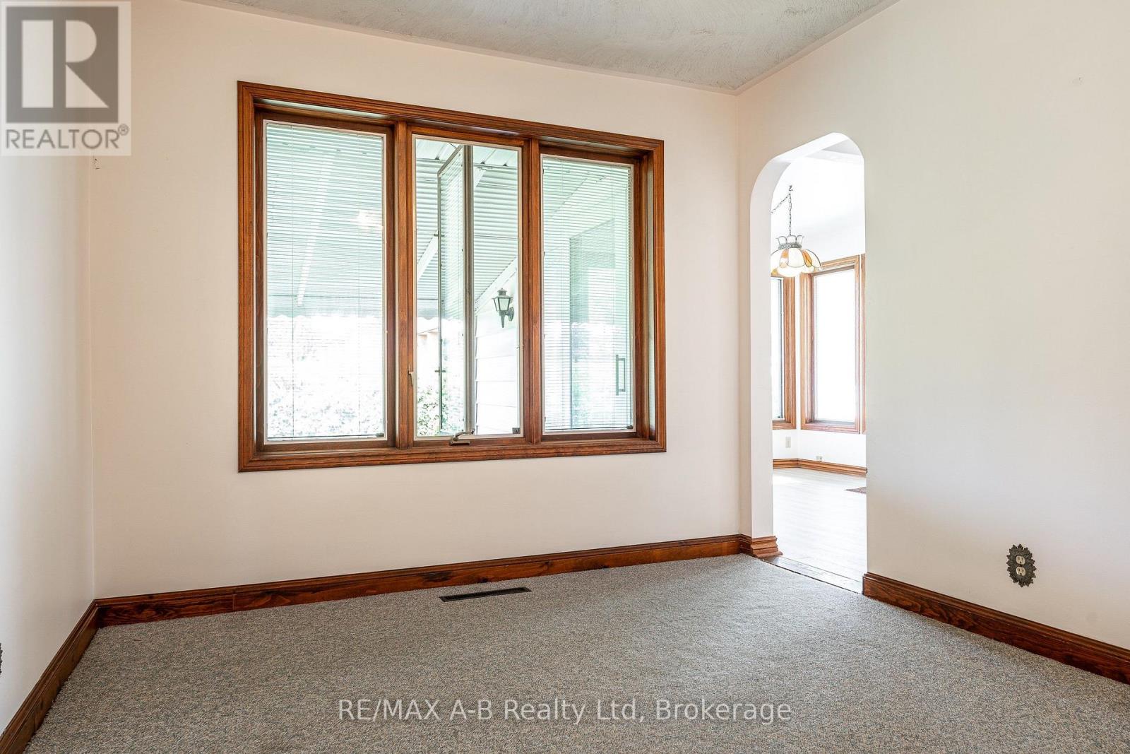 34 Warner Street, St. Marys, Ontario  N4X 0C3 - Photo 20 - X13663370