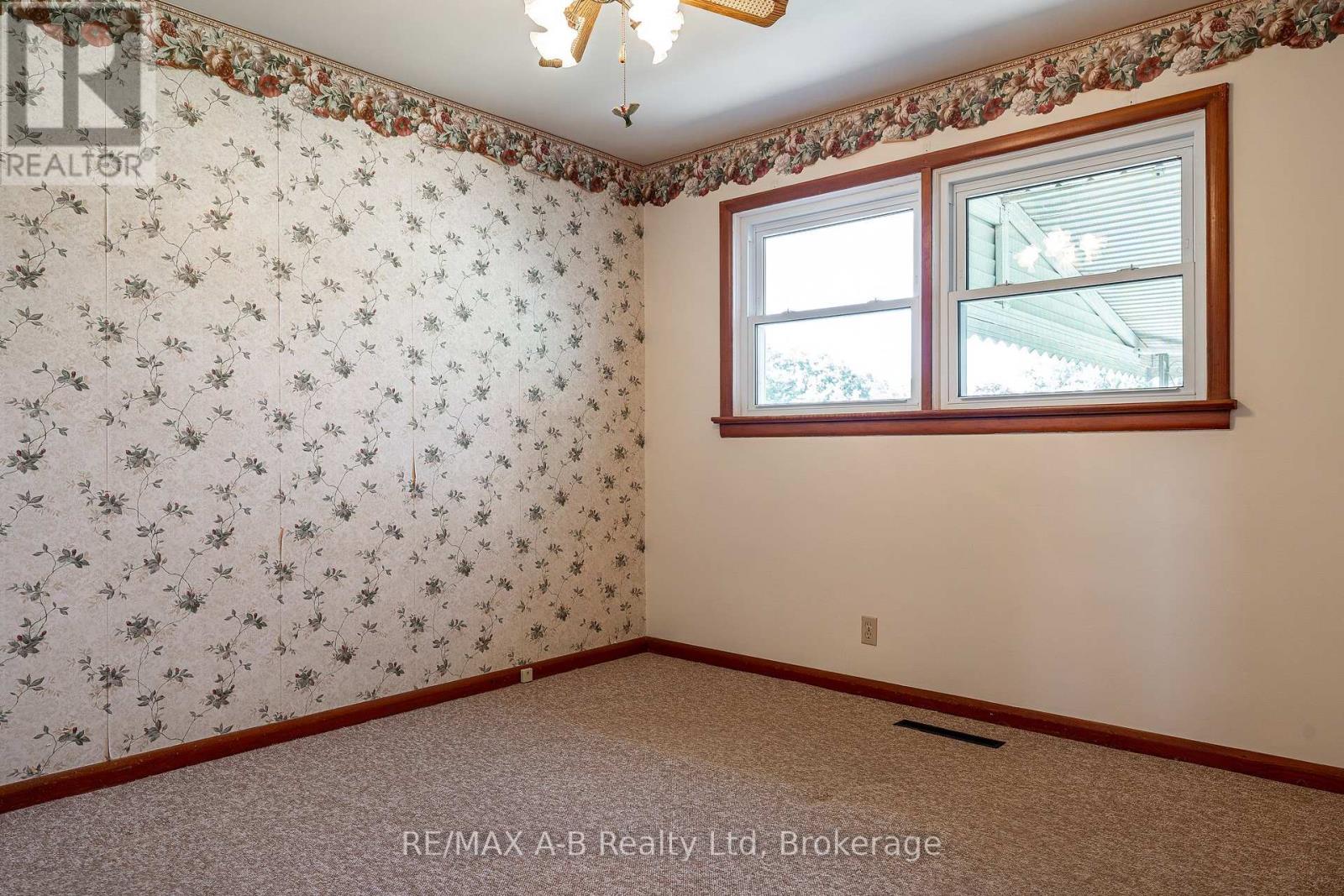 34 Warner Street, St. Marys, Ontario  N4X 0C3 - Photo 21 - X13663370