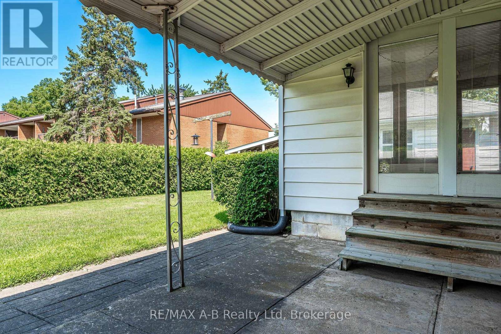 34 Warner Street, St. Marys, Ontario  N4X 0C3 - Photo 39 - X13663370