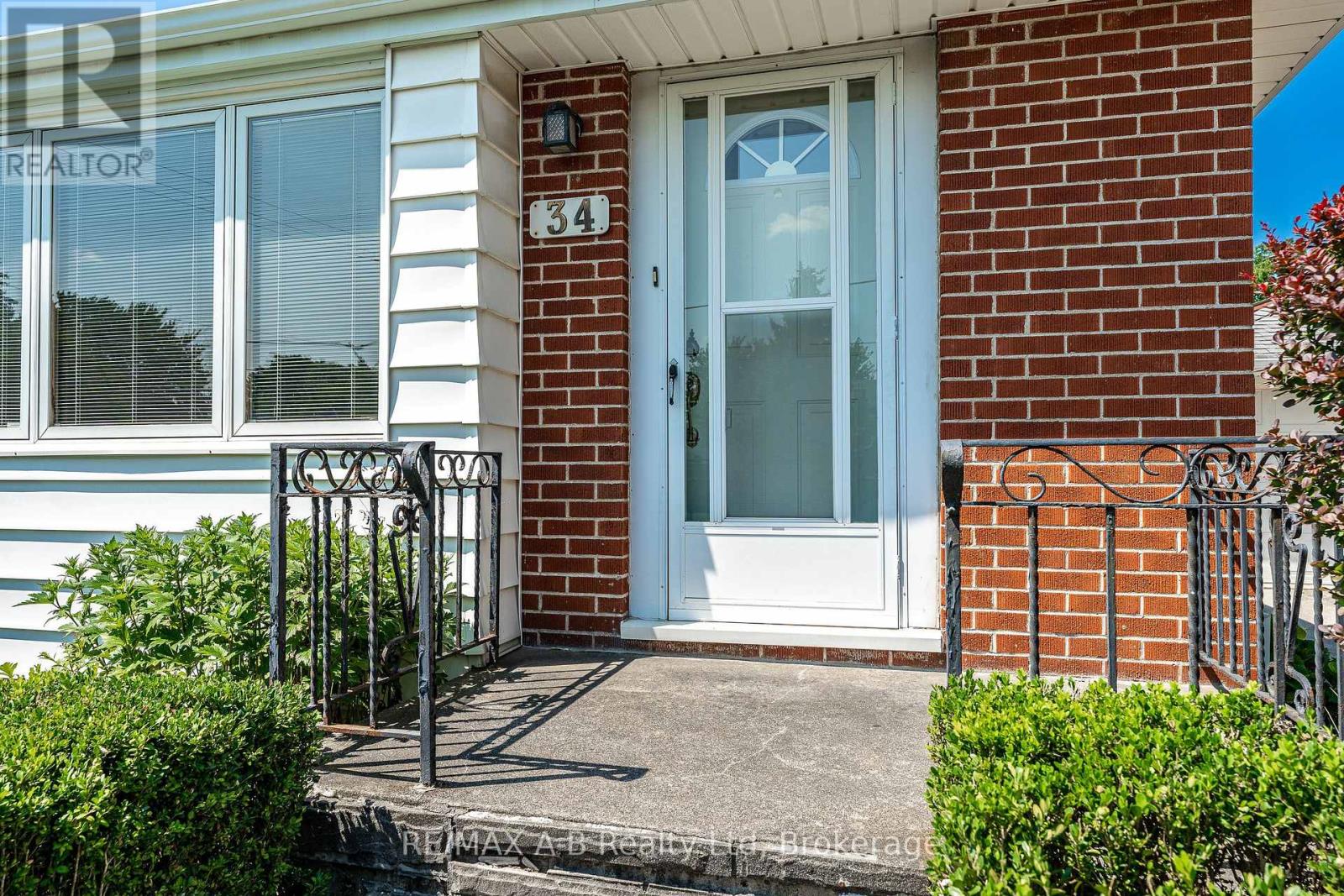 34 Warner Street, St. Marys, Ontario  N4X 0C3 - Photo 5 - X13663370