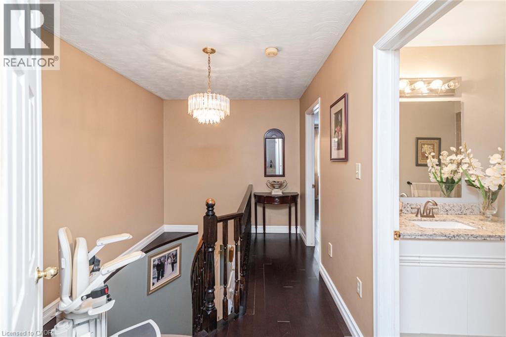 255 Mount Albion Road Unit# 22, Hamilton, Ontario  L8K 6P7 - Photo 23 - 40848004