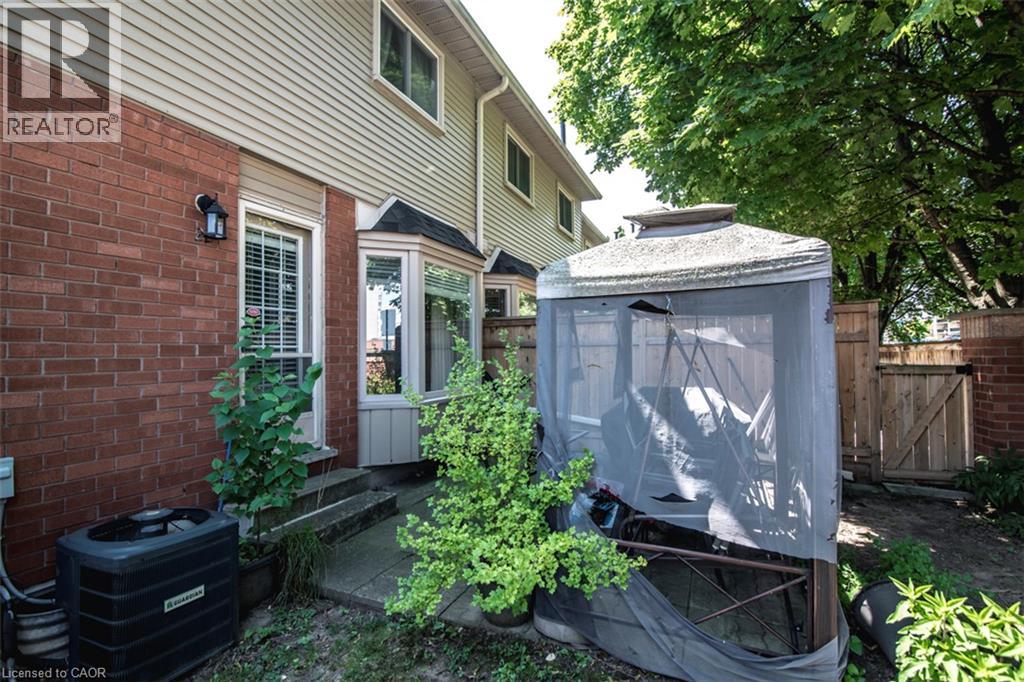 255 Mount Albion Road Unit# 22, Hamilton, Ontario  L8K 6P7 - Photo 45 - 40848004