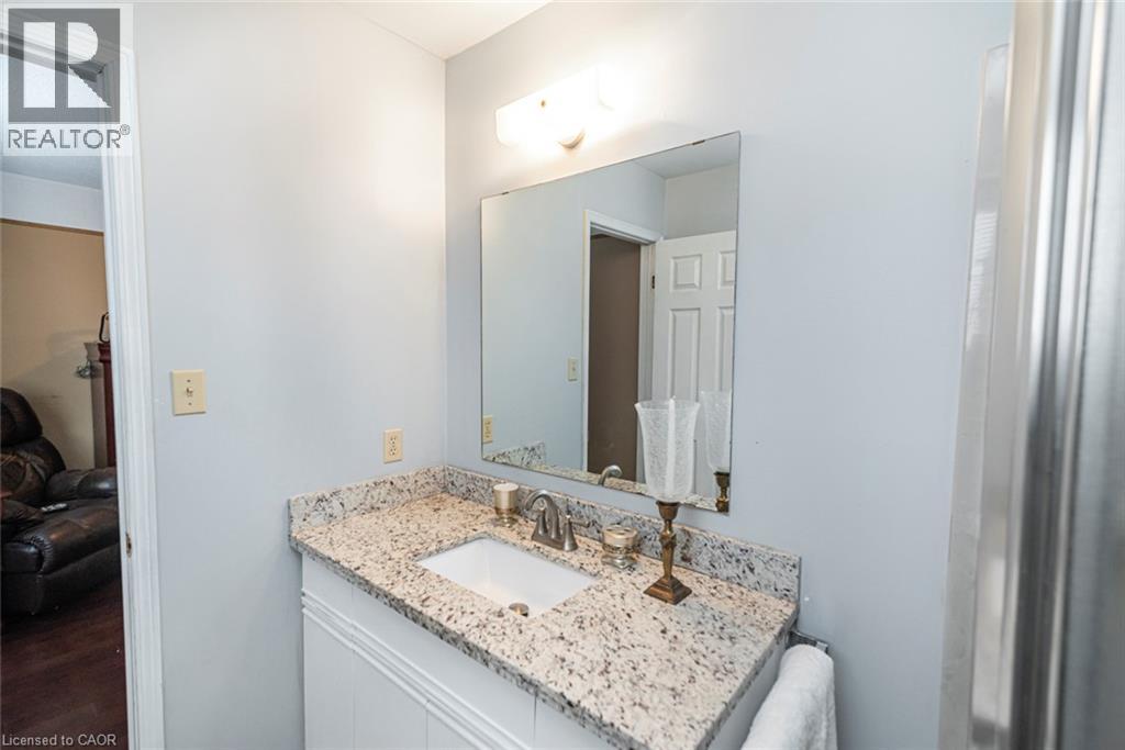255 Mount Albion Road Unit# 22, Hamilton, Ontario  L8K 6P7 - Photo 32 - 40848004