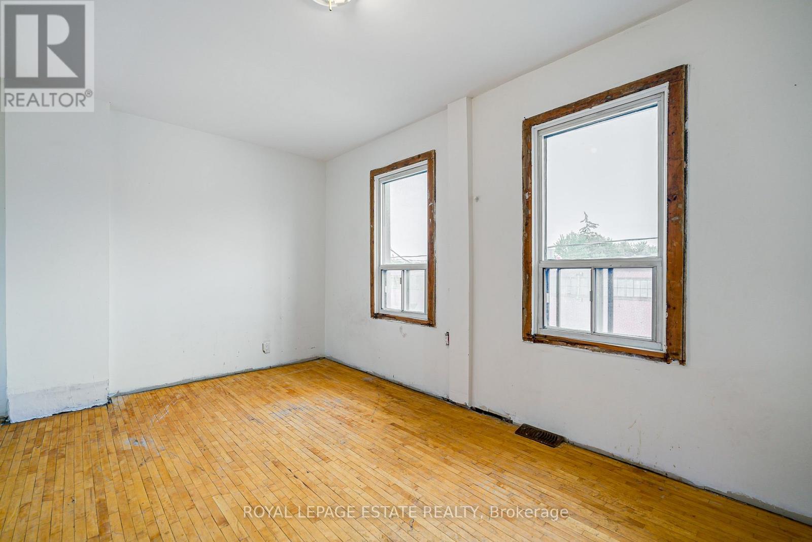 201 Christie Street, Toronto, Ontario  M6G 3B5 - Photo 15 - C13663302