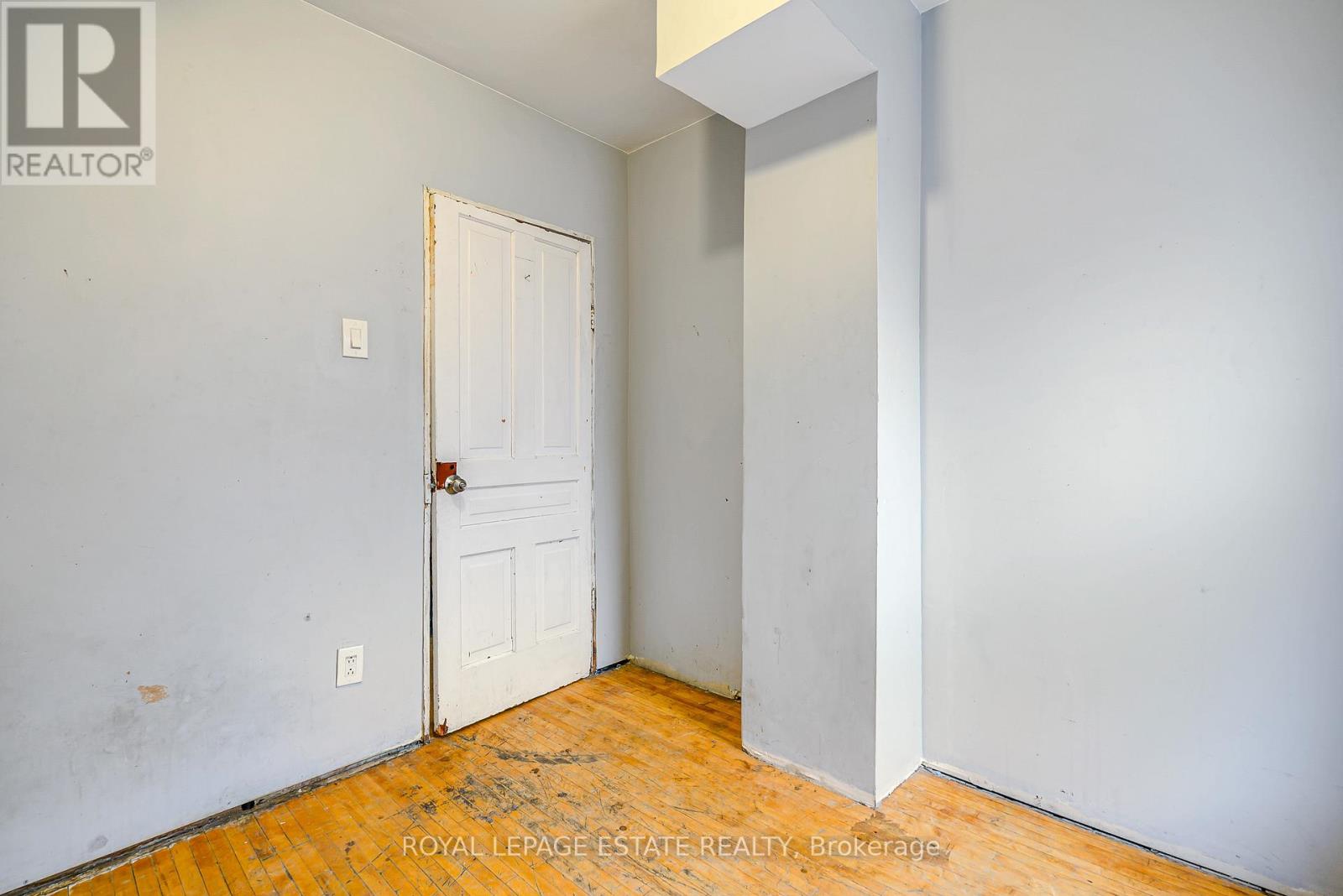 201 Christie Street, Toronto, Ontario  M6G 3B5 - Photo 18 - C13663302