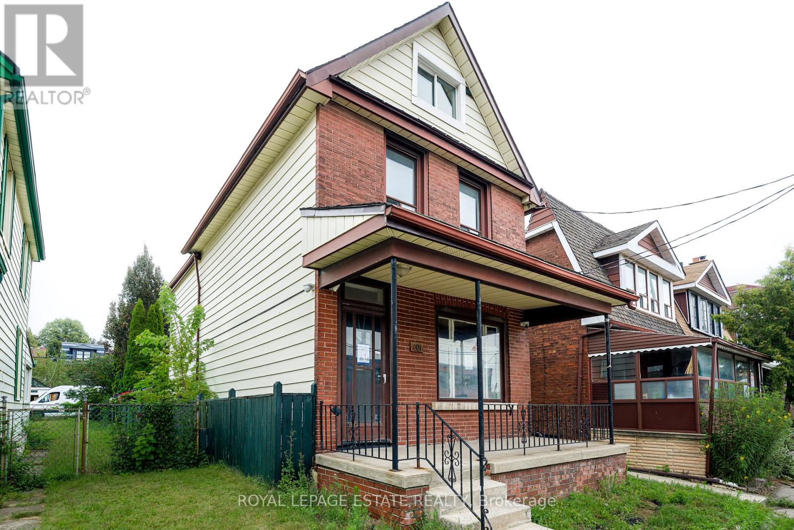 201 Christie Street, Toronto, Ontario  M6G 3B5 - Photo 2 - C13663302