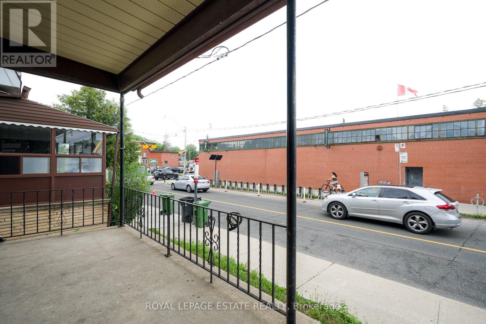 201 Christie Street, Toronto, Ontario  M6G 3B5 - Photo 5 - C13663302