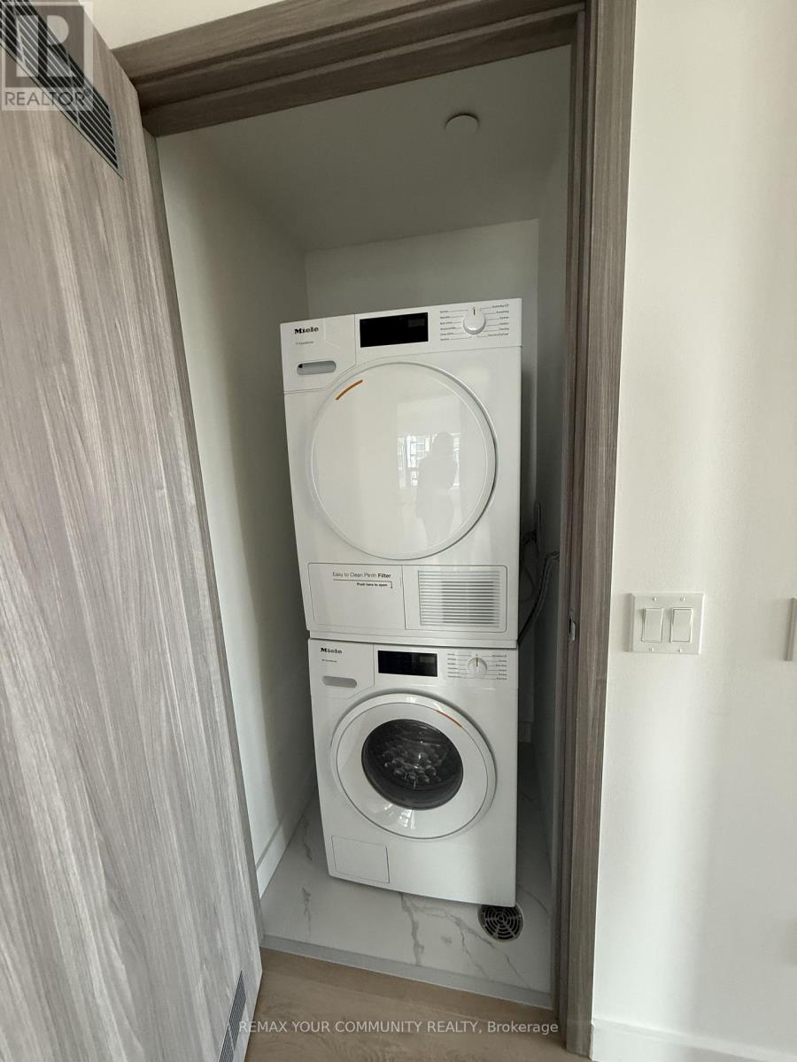 5105 - 3 Concord Cityplace Way, Toronto, Ontario  M5V 0X4 - Photo 11 - C13663334