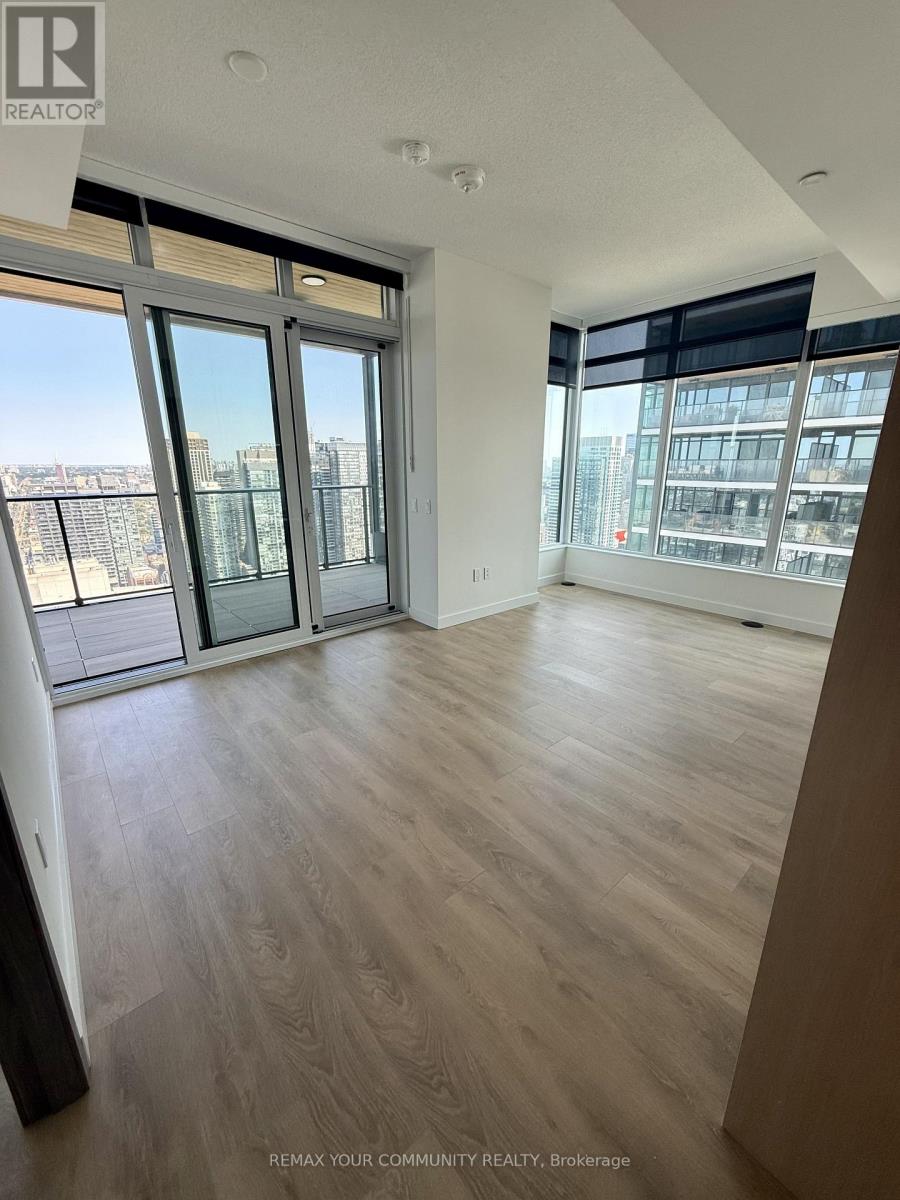 5105 - 3 Concord Cityplace Way, Toronto, Ontario  M5V 0X4 - Photo 3 - C13663334